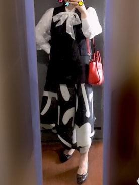 「PRADA（プラダ）のアイテム（パンプス）」を使った、ladybugさん（レディース・170cm）の秋コーディネート