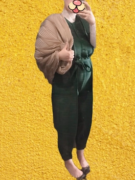 「PLEATS PLEASE（プリーツプリーズ）のアイテム（オールインワン・サロペット）」を使った、ladybugさん（レディース・170cm）の秋コーディネート