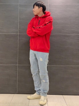 「Abercrombie&Fitch（アバークロンビーアンドフィッチ）のアイテム（デニムパンツ）」を使った、つばぴよさん（メンズ・172cm）の冬コーディネート