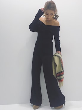 「DURAS（デュラス）のアイテム（ストール/ショール）」を使った、yurinochannさん（レディース・156cm）の秋コーディネート