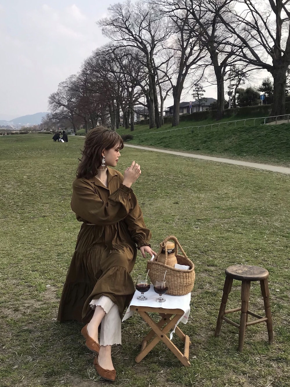 「平成最後のWEARISTAセンバツ、オトナ女子、ピクニック、ベージュ、ワンピース、mystic、spring、今日のコーデ、ootd」｜「mysticのリングゴムベルト（ベルト、ベージュ系）」を使った、Yr.さん（レディース・166cm）の春コーディネートの1枚目の写真