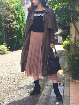 「ベロア」｜「アイテム（トレンチコート）」を使った、Erikoさん（レディース・165cm）の秋コーディネート