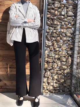 「原创のアイテム（シャツ/ブラウス、ブラック系）」を使った、臧臧臧臧啾さんの冬コーディネート