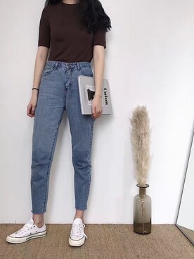 「原创のアイテム（Tシャツ/カットソー、ブラウン系）」を使った、臧臧臧臧啾さんの冬コーディネート