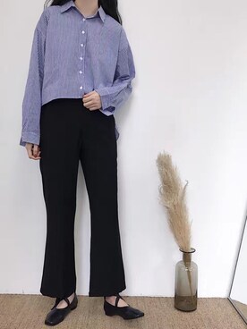 「原创のアイテム（シャツ/ブラウス、ブルー系）」を使った、臧臧臧臧啾さんの冬コーディネート