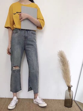 「原创のアイテム（デニムパンツ、グレー系）」を使った、臧臧臧臧啾さんの冬コーディネート