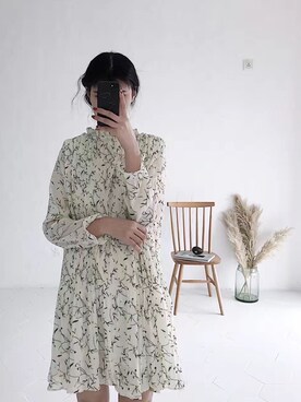 「原创のアイテム（ワンピース、ホワイト系）」を使った、臧臧臧臧啾さんの春コーディネート