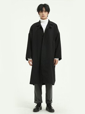 「HOOK（フック）のアイテム（ステンカラーコート）」を使った、-HOOK- officialさん（メンズ・178cm）の冬コーディネート