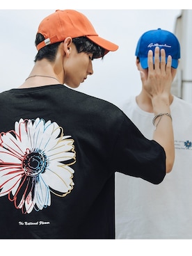 「HOOK（フック）のアイテム（Tシャツ/カットソー）」を使った、-HOOK- officialさん（メンズ・180cm）の夏コーディネート