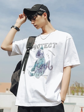 「HOOK（フック）のアイテム（Tシャツ/カットソー）」を使った、-HOOK- officialさん（メンズ・180cm）の夏コーディネート