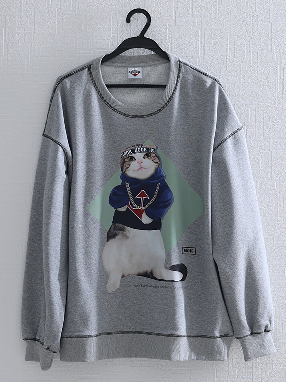 「ビッグシルエット、ストリート、オーバーサイズ、猫、street、ユニセックス、ネコ、ビッグT、かわいい、streetstyle」｜「HOOKの【HOOK -original-】【2020新作】数量限定！ユニセックス・ストリート/激カワ　オリジナルプリント トレーナー オーバーサイズ 猫柄（スウェット、その他）」を使った、-HOOK- officialさん（メンズ・172cm）の秋コーディネートの1枚目の写真