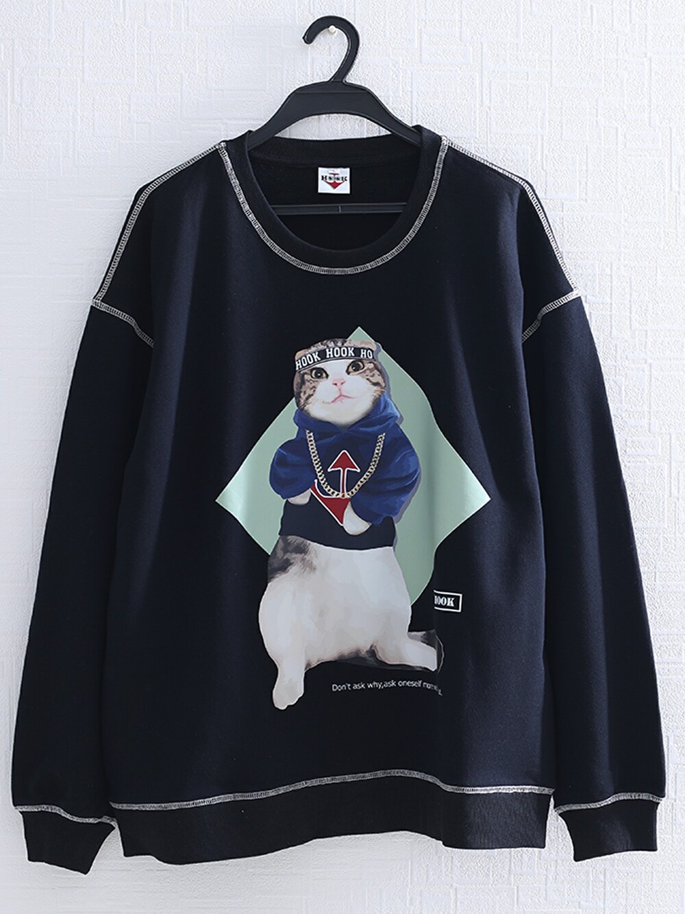 その他のスウェットを着用したメンズの秋コーディネートの1枚目の写真