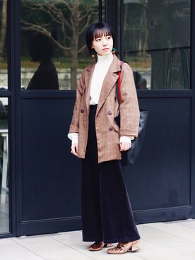 「BARAK（バラク）のアイテム（アクセサリー）」を使った、Conglinさん（レディース・160cm）の冬コーディネート