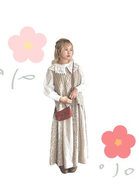 「nafka（ナフカ）のアイテム」を使った、なでぴさん（レディース・154cm）の秋コーディネート