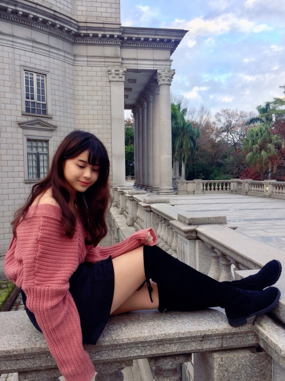 「date style♡」｜「66girlsのアイテム（ニット/セーター、ピンク系）」を使った、Manningさん（レディース・157cm）の冬コーディネートの1枚目の写真