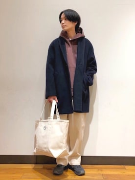 「ネイビー×ホワイト」｜「アイテム（その他アウター）」を使った、バンドウさん（メンズ・173cm）の冬コーディネート