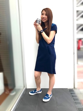 「アイテム（スリッポン）」を使った、原田 舞麗さん（レディース・158cm・20代）の春コーディネート