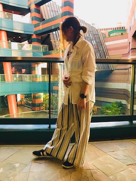 「blue」｜「アイテム（タンクトップ）」を使った、原田 舞麗さん（レディース・158cm）の春コーディネート