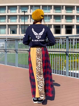 「red」｜「アイテム（ハンチング/ベレー帽）」を使った、原田 舞麗さん（レディース・158cm）の秋コーディネート