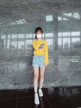 「NIKE（ナイキ）のアイテム（Sneakers、ホワイト系）」を使った、Shanさん（レディース・152cm）の夏コーディネート