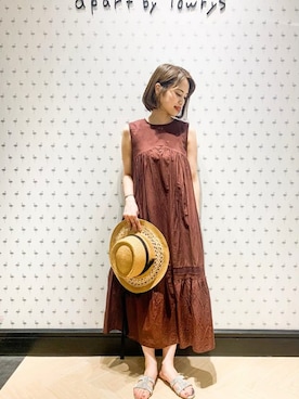 「アパートバイローリーズ」｜「アイテム（帽子）」を使った、maruさん（レディース・156cm）の夏コーディネート