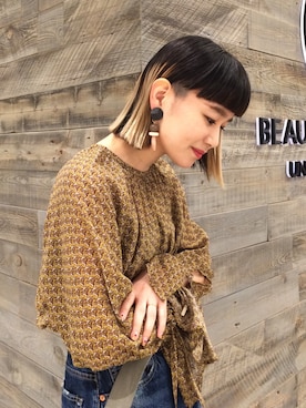 「HHA-HAのアイテム（イヤリング、その他）」を使った、Tomomi Okudaさん（レディース・161cm）の春コーディネート