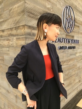 「HHA-HAのアイテム（イヤリング、その他）」を使った、Tomomi Okudaさん（レディース・161cm）の春コーディネート