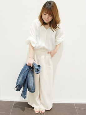 「LIMITLESS LUXURY」｜「アイテム（パンツ）」を使った、MIHOさん（レディース・156cm）の春コーディネート