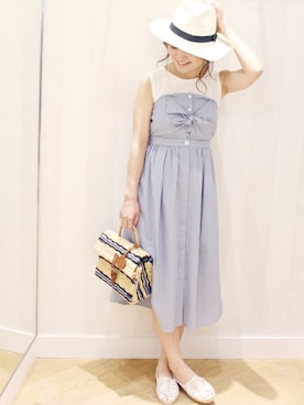 「LIMITLESS LUXURY」｜「アイテム（スリッポン）」を使った、MIHOさん（レディース・156cm）の夏コーディネート