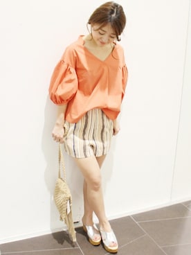 「LIMITLESS LUXURY」｜「アイテム（パンツ）」を使った、MIHOさん（レディース・156cm）の夏コーディネート