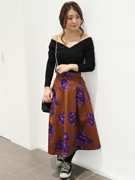 「お食事会」｜「アイテム（スカート）」を使った、MIHOさん（レディース・156cm）の秋コーディネート
