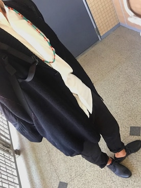 「アイテム（アクセサリー、ブルー系）」を使った、Shunさん（メンズ・178cm）の冬コーディネート