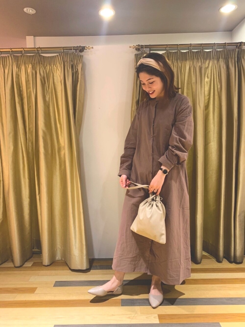 「春夏コーデ、ラクチンコーデ、おでかけ、ワンピース、２ＷＡＹ、大人かわいい、おしゃれさんと繋がりたい、Green Parks、グリーンパークス、ELENCARE DUE」｜「Green　Parksのクロスカチューシャ＊（カチューシャ、ホワイト系）」を使った、tomo .さん（レディース・157cm）の春コーディネートの1枚目の写真