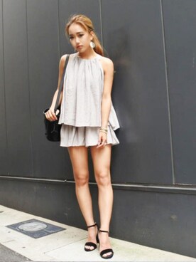 「アイテム（ピアス（両耳用）、グレー系）」を使った、RIKOさん（レディース・157cm）の夏コーディネート