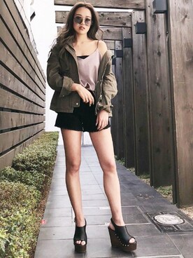 「EGOIST（エゴイスト）のアイテム（ミリタリージャケット）」を使った、RIKOさん（レディース・157cm）の春コーディネート