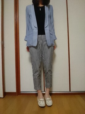 「Rewde（ルゥデ）のアイテム（ノーカラージャケット）」を使った、玲さん（レディース・160cm）の春コーディネート