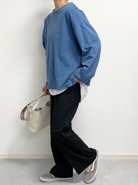 「GOGOSING（ゴゴシング）のアイテム（Tシャツ/カットソー）」を使った、walk55marinさん（レディース・165cm）の春コーディネート