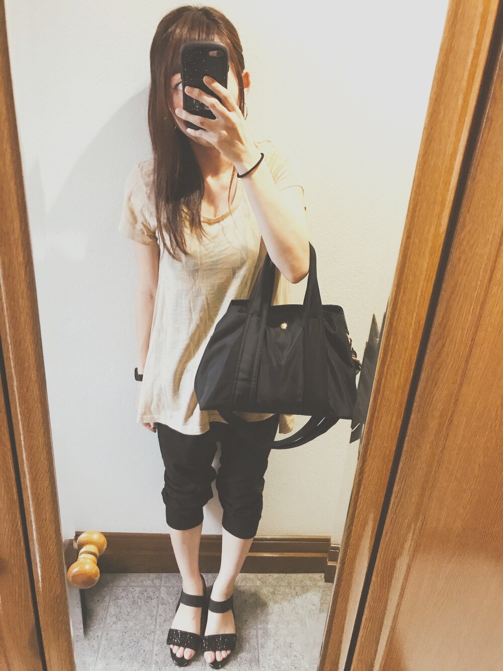 「美容院」｜「SLYのアイテム（Tシャツ/カットソー、ベージュ系）」を使った、ゅけ☆さん（レディース・158cm）の夏コーディネートの1枚目の写真