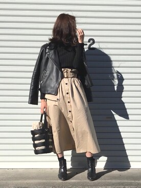 「トレンチスカート」｜「アイテム（ライダースジャケット）」を使った、mihoさん（レディース・154cm）の秋コーディネート