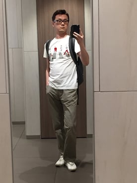 「カーキパンツ」｜AoyamaSatoshiさん（メンズ・176cm・40代）の春コーディネート