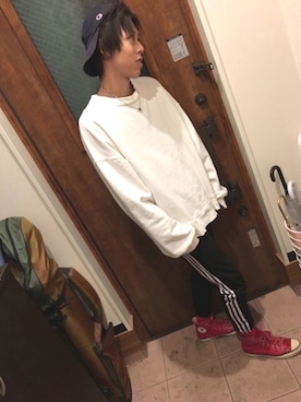 「８(eight)（エイト）のアイテム（キャップ）」を使った、39takulowさん（メンズ・176cm）の冬コーディネート