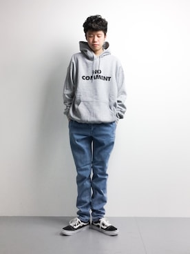 「SUB POP（サブポップ）のアイテム（トップス）」を使った、まっこいさん（メンズ・176cm）の冬コーディネート