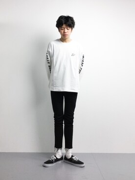 「VICTIM（ヴィクティム）のアイテム（パンツ）」を使った、まっこいさん（メンズ・176cm）の冬コーディネート