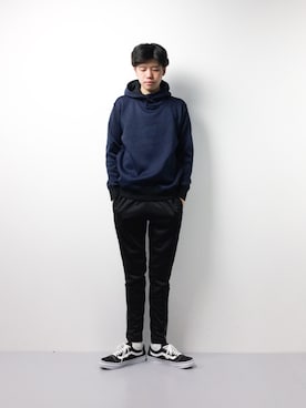 「CASPER JOHN AIVER（キャスパージョンアイバー）のアイテム（パンツ）」を使った、まっこいさん（メンズ・176cm）の冬コーディネート