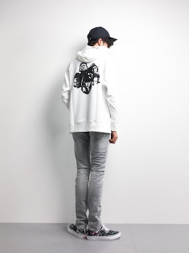 「DAMMY（ダミー）のアイテム」を使った、まっこいさん（メンズ・178cm）の春コーディネート