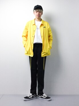 「蛍光カラー」｜「アイテム（その他アウター）」を使った、まっこいさん（メンズ・178cm）の春コーディネート