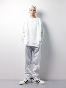 「SPINNS（スピンズ）のアイテム（帽子）」を使った、まっこいさん（メンズ・178cm）の春コーディネート