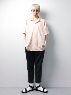 「unrelaxing（アンリラクシング）のアイテム」を使った、まっこいさん（メンズ・178cm）の春コーディネート