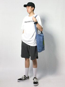 「VANS（バンズ）のアイテム（Tシャツ/カットソー）」を使った、まっこいさん（メンズ・178cm）の夏コーディネート