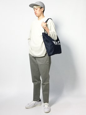 「A.P.C.（アーペーセー）のアイテム（バッグ）」を使った、まっこいさん（メンズ・178cm）の夏コーディネート